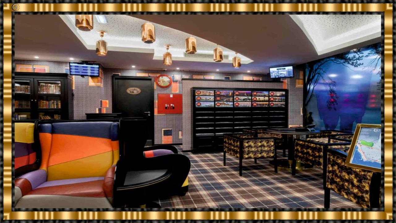 Hotel Jaguar Oporto - Airport To Hotel And City Center And Vice-Versa Is A Free And Continuous Shuttle Service From 7Am To 8Pm エクステリア 写真